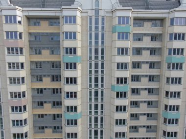 Yüksek binalar, windows, balkon, arka plan evi