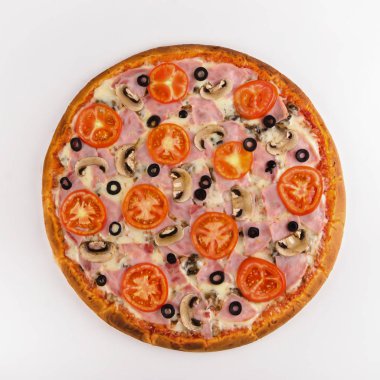 Pizza jambon, mantar, domates bir beyaz