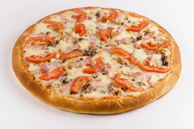 Pizza mantar, pastırma, domates, beyaz peynir