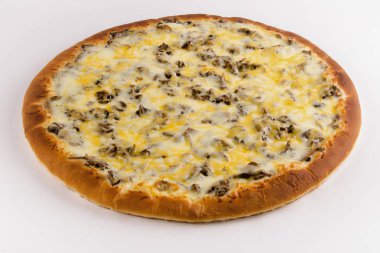 Pizza mantar ve beyaz peynir