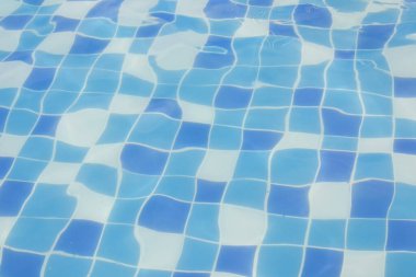 Mavi karolar yüzme havuzu su yansıma dokusu görüntüsü