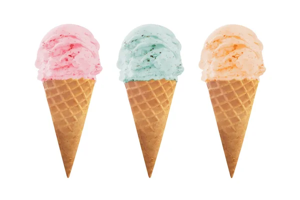 Dondurma külahı beyaz arkaplanda izole