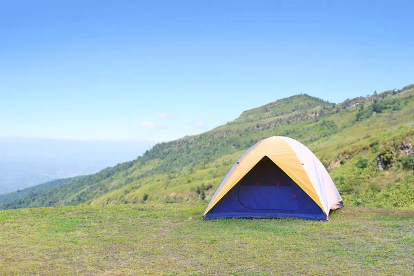 山の上でキャンプ Phetchabun Thailand — ストック写真
