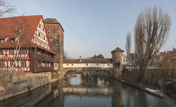 Famoso Weinstadl Wasserturm Torre Del Agua Sobre Río Pegnitz Henkersteg — Foto de Stock