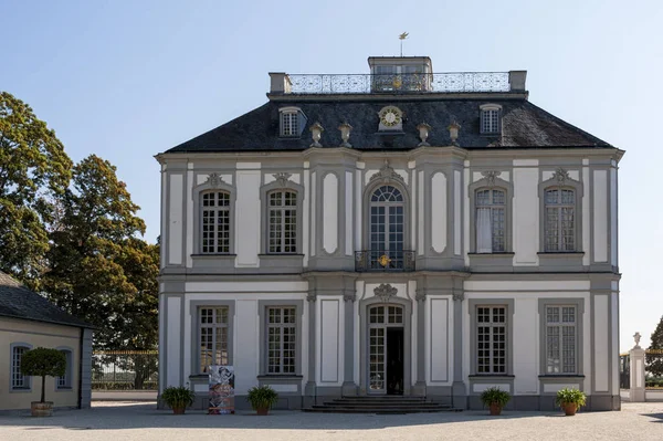 Palatset Falkenlust Den Falkenlust Palats Historisk Byggnad Komplex Brhl Nordrhein — Stockfoto
