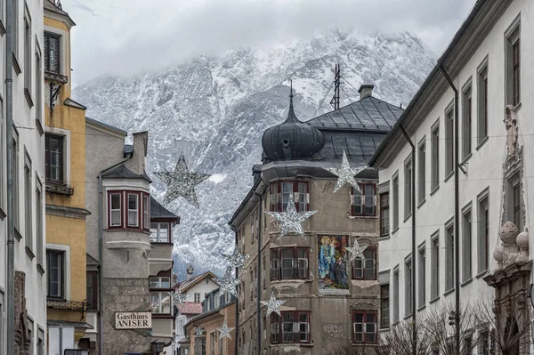 오스트리아 2018 오스트리아 티롤의 마을에서 건물과 주택의 화려한 — 스톡 사진