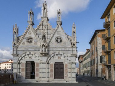 Pisa'daki Santa Maria della Spina Kilisesi. Toskana, İtalya.