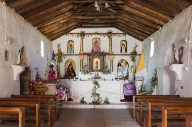 Saint Lucas Kilisesi iç mekanı, Toconao, Şili-Güney Amerika
