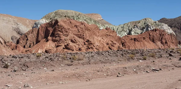 Valle Arcoiris Desierto Atacama Chile Las Rocas Ricas Minerales Las — Foto de Stock