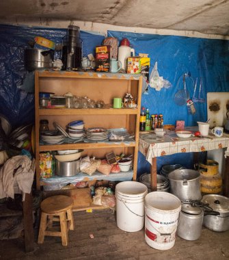 Oruro - Bolivya yolu boyunca bir bolivya evin iç