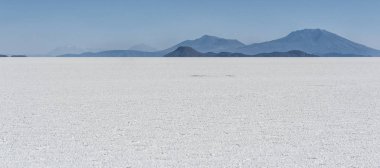 Salar de Uyuni, Dünya Unesco Dünya Mirası Listesi'ndeki en büyük tuz düzüdür - Altiplano, Bolivya, Güney Amerika