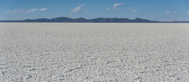 Salar de Uyuni, Dünya Unesco Dünya Mirası Listesi'ndeki en büyük tuz düzüdür - Altiplano, Bolivya, Güney Amerika