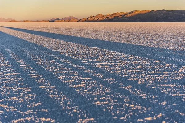 Shadows World Largest Salt Flat Salar Uyuni Bolivia Photographed Sunrise — стоковое фото
