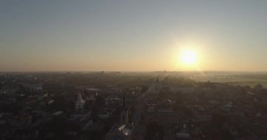 Günaydın. Hava manzaralı. Lutsk şehri, Ukrayna
