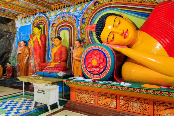 Liggende Boeddha Een Tempel Anuradhapura — Stockfoto