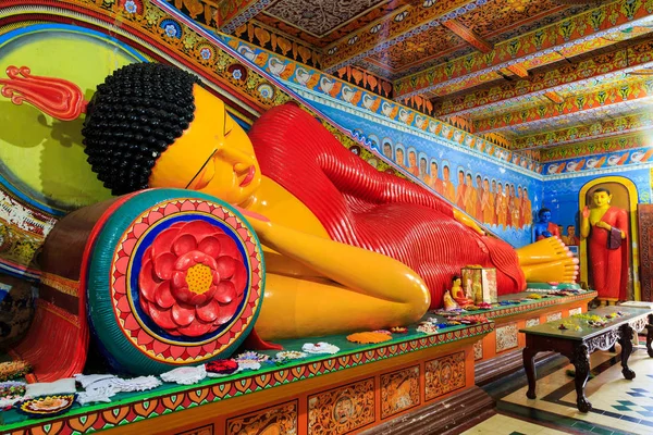 Ležící Buddha Chrámu Anurádhapuře — Stock fotografie