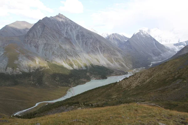 Rusya Altay Cumhuriyeti Göl Akkem — Stok fotoğraf