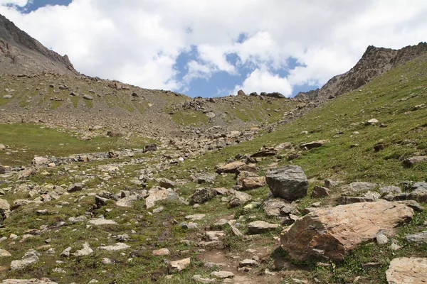 Republika Kirgiska Alpejskiej Przełęczy — Zdjęcie stockowe