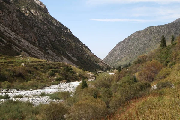 キルギス共和国 Ala アルハ 国立公園 — ストック写真