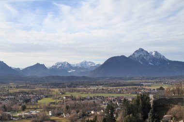 Avusturya, Salzburg: Salzburg Kalesi şehrin görünümünü