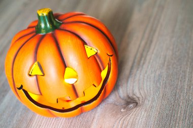 izole Halloween balkabağı