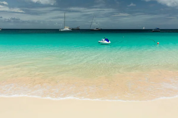 Jet Ski Praia Tropical Barbados Caribe — Fotografia de Stock