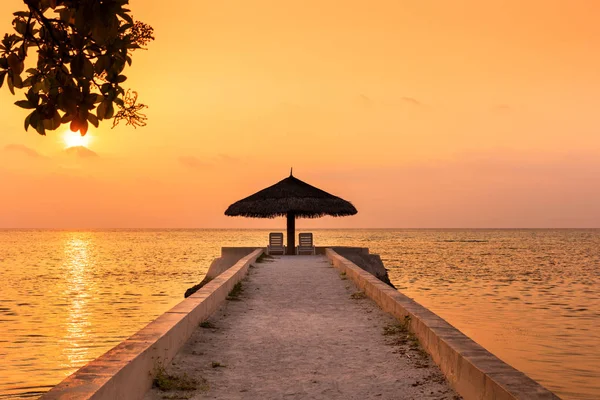 Tramonto Sul Mare Alle Maldive — Foto Stock