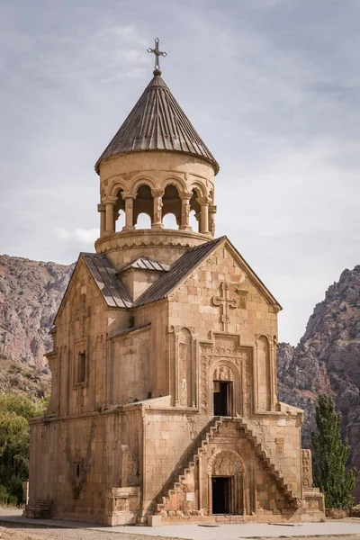 Церковь Сурб Аствацацин Самое Грандиозное Сооружение Монастыря Нораванк Армения — стоковое фото