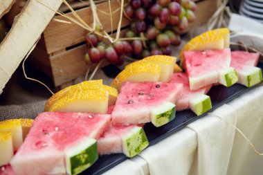 Meyve sebze ahşap dekor