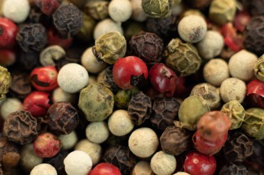 Renkli biber topları, biber farklı türde