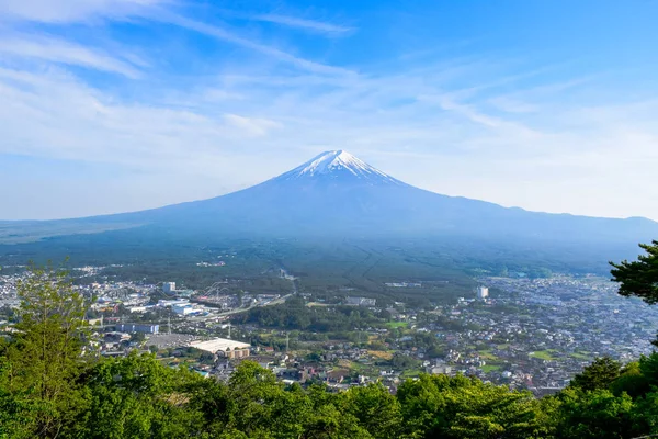 Tenjo-Yama Park Mount Kachi Kachi teleferik Kawaguchiko, Japonya üstündeki görünümünden Fuji Dağı