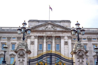 Buckingham Sarayı, Buckingham House olarak da bilinir, bulunan city Westminster içinde Amerika Birleşik Devletleri