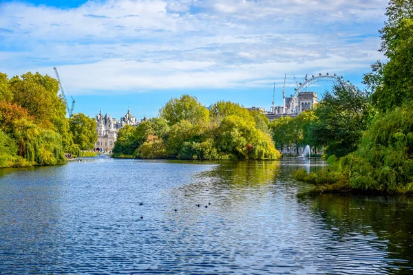 Bela Paisagem Vista James Park Cidade Londres Inglaterra Reino Unido — Fotografia de Stock