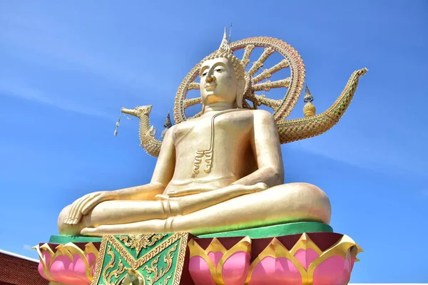 Grande Statua Buddha Dorato Seduto Sul Loto Tempio Wat Phra — Foto Stock