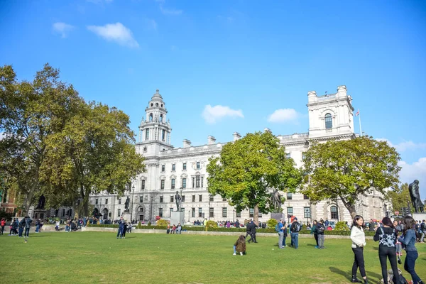 Dublin Irland Mai 2017 Studenten Sind Die Campanile Innerhalb Des