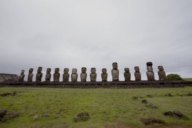 Paskalya Adası. Pascua Adası. Rapa Nui. Ahu Tongariki.