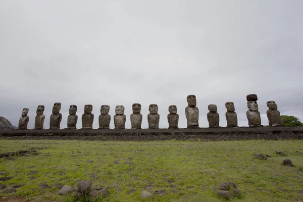 Paskalya Adası. Pascua Adası. Rapa Nui. Ahu Tongariki.
