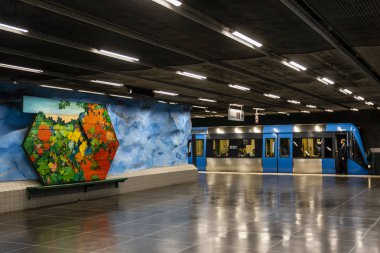 Stockholm, İsveç 'teki Stadion metro istasyonu (1973) içi