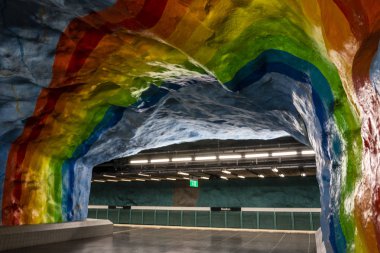Stockholm, İsveç 'teki Stadion metro istasyonu (1973) içi