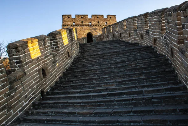 ムタイユウの万里の長城での日の出-中国 — ストック写真