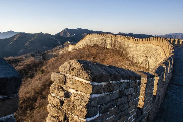 Zonsopgang bij de Grote Muur in Mutianyu - China — Stockfoto