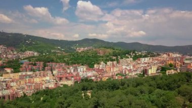 yaz gün Barselona cityscape hava panorama 4k İspanya