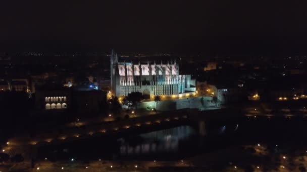 Widok z lotu ptaka. Catedral de Santa Maria Palma de Mallorca — Wideo stockowe