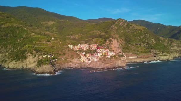 Manarola Village, Cinque Terre Coast of Italy. Manarola est une petite ville dans la province de La Spezia, Ligurie, Italie du Nord et l'une des cinq attractions Cinque terre à visiter l'Italie touristique.