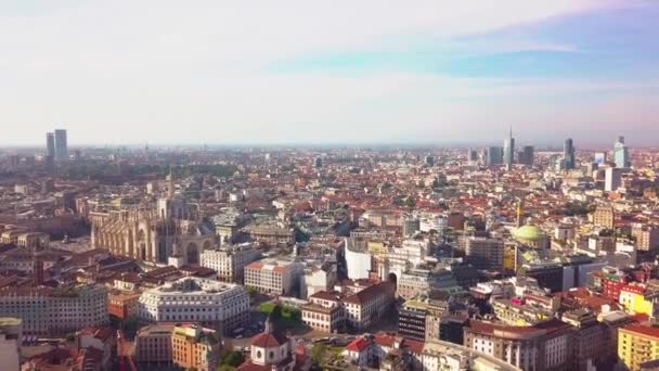 Sol día milan ciudad paisaje antena panorama 4k italia — Vídeos de Stock