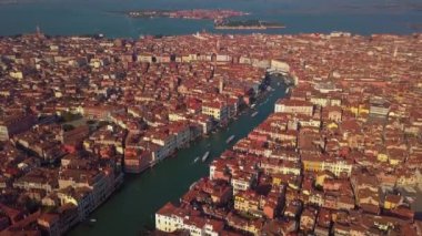 Venedik ve onun büyük kanal havadan görünümü