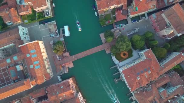 Vista aérea de Venecia y su Gran Canal — Vídeos de Stock