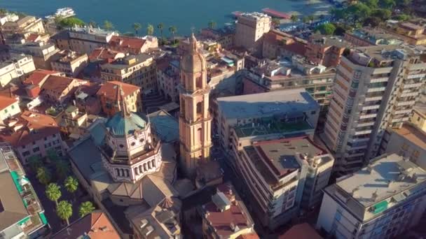 Вид с воздуха на Итальянскую Ривьеру, Рапалло, Италия — стоковое видео