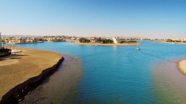 Felvétel a modern város, El Gouna, Egyiptom — Stock videók