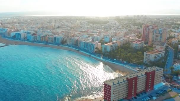 Vista aerea di spiaggia e costa, Costa blanca costa, tramonto — Video Stock